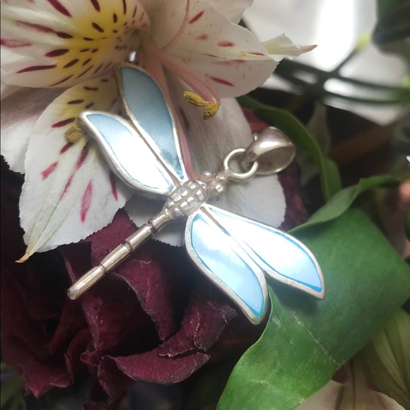 🎯Sold🎯 Blue MOP and Sterling Dragonfly Pendant - Picture 7 of 7